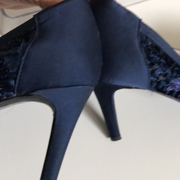 J.Renew-Camallia-Navy-Heel-7.5M - Picture 11 of 14